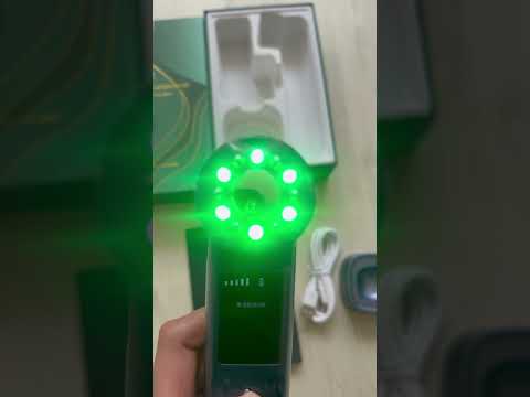 Масажер для обличчя 7 в 1 RF-ліхтофорез EMS мікроструми для обличчя, масажер для омолодження, видео 2