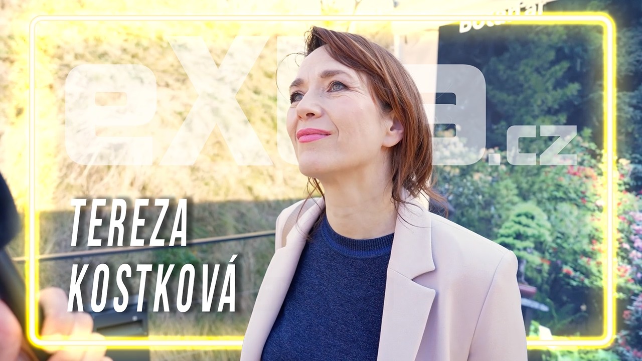 Syn Terezy Kostkové se vydal nečekaným směrem. Rodinnou hereckou tradici nedodrží