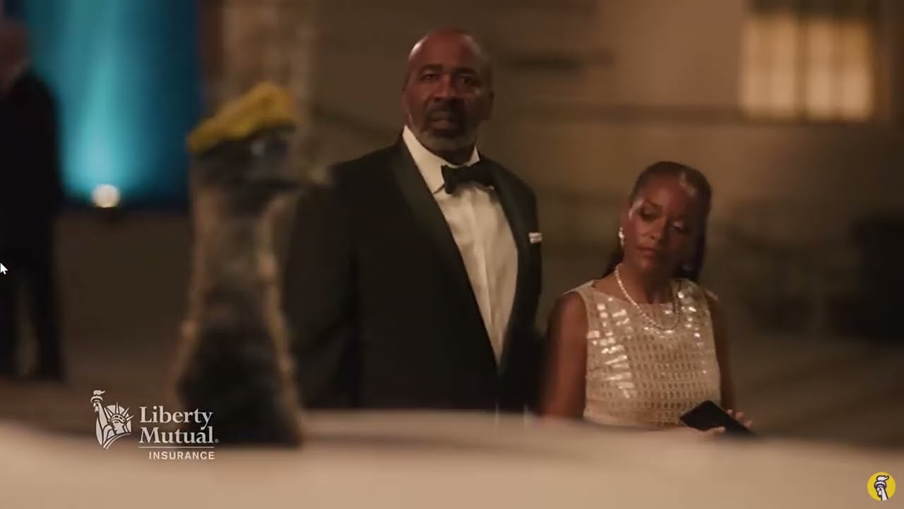 LiMu Limo | LiMu Emu & Doug | Liberty Mutual Insurance Commercial
