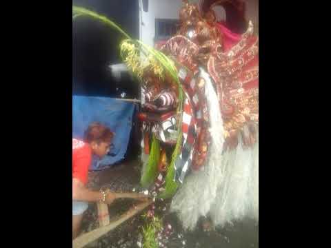 Jaranan Singobarong Sumur Parangharjo...tari Barong Sumur Live Paiton Karang Sari
