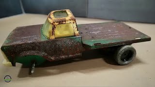 Vintage NYLINT Farm Truck completely roached with missing parts restoration