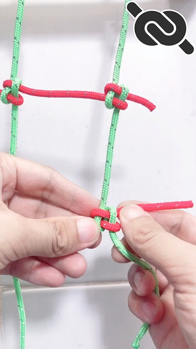 Download lagu How to tie a knot with a cargo net and climbing net rope !