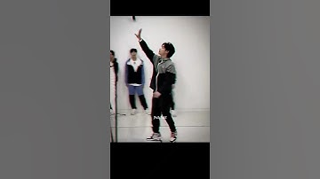 His skills are just blessing my eyes 💀🔥🔥#v #bts #shorts #trendig #prity7_edit #vide