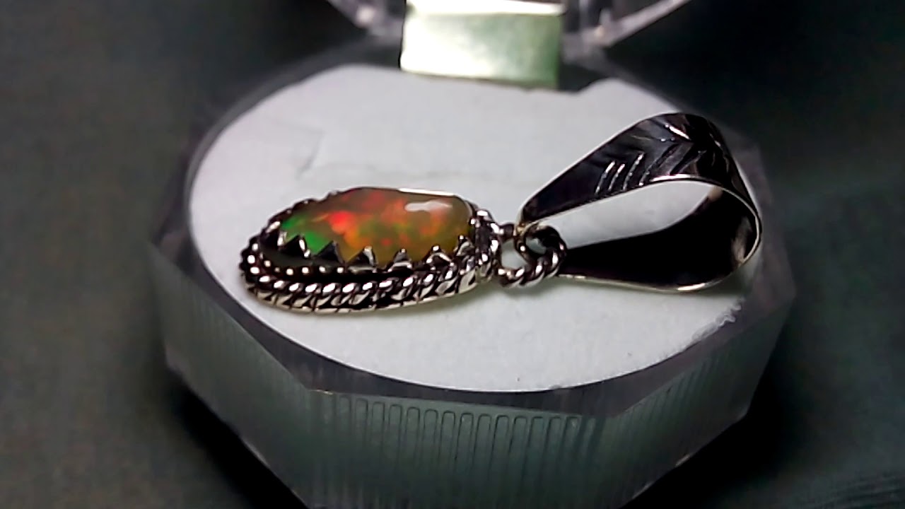 Opale di cristallo - Ciondolo in argento 925 - 1.85 g