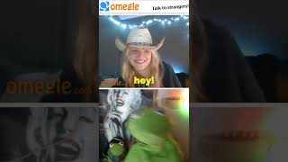 KERMIT RIZZ #pickuplines #omegle #kermit #funnyshorts #omeglefunny #laughoutloud