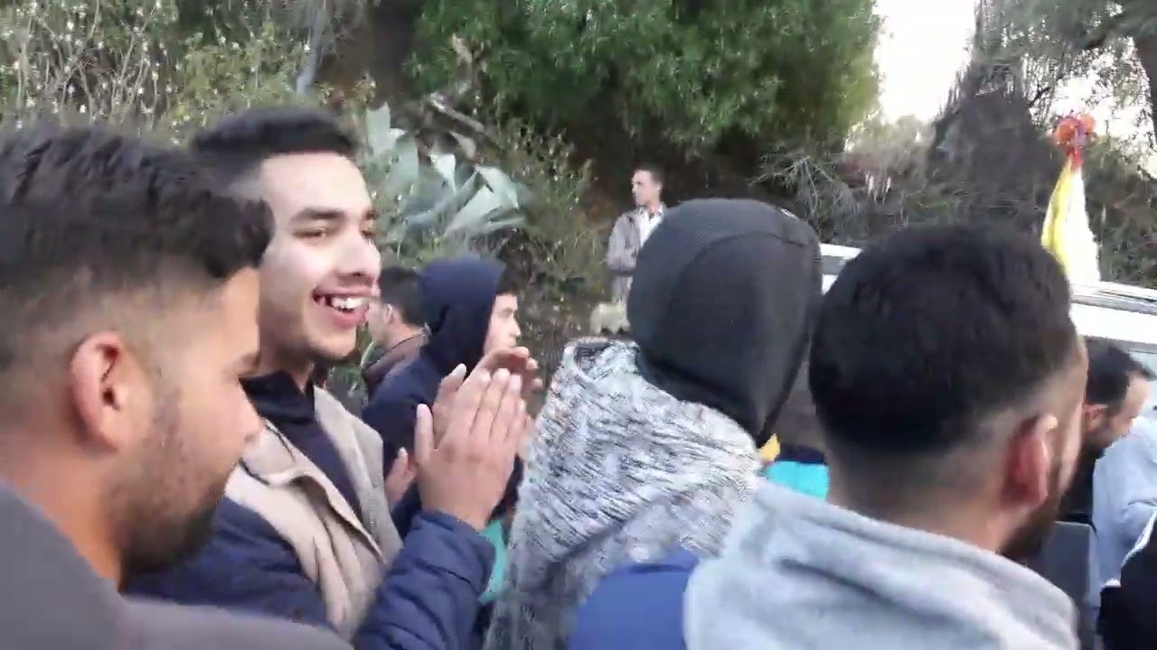 wal3adaw li xtahxi rasso 😅💃🕺