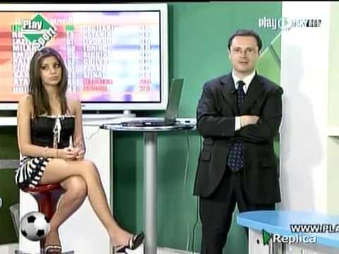 italyan oturuşu süper tv frikik harika bacak 2