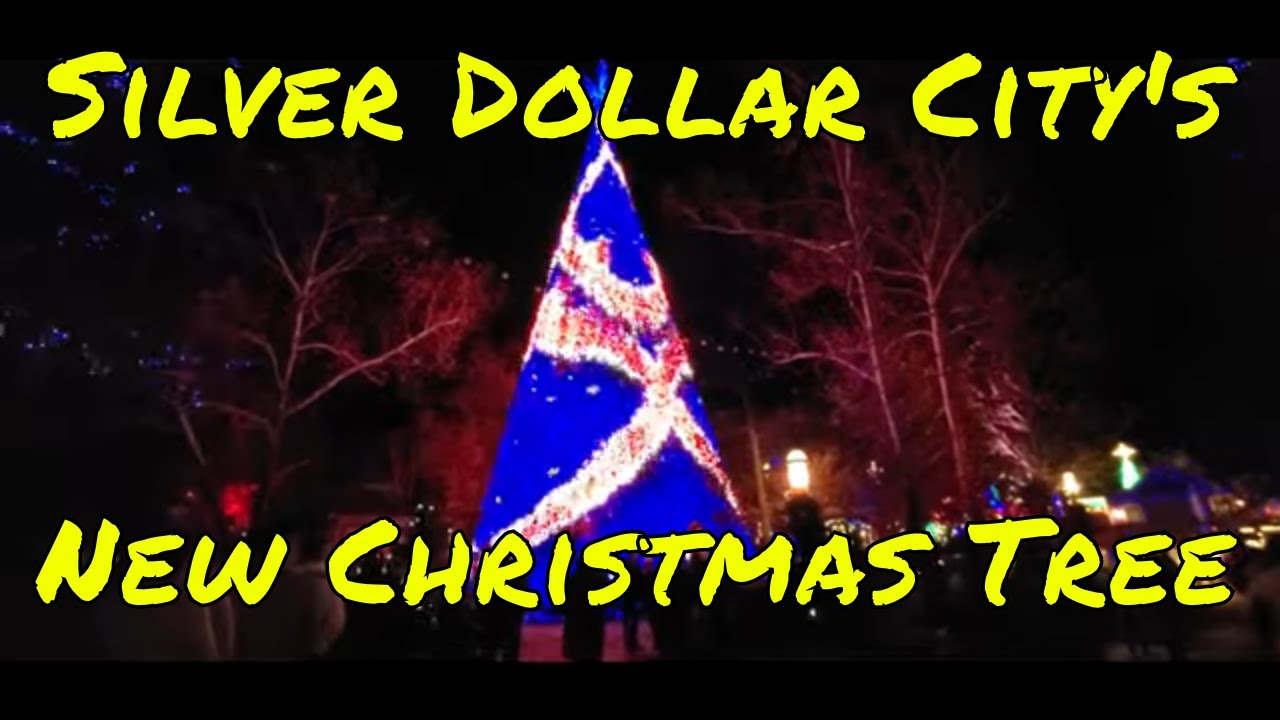 The New Christmas Tree at Silver Dollar City Putting on a Show YouTube
