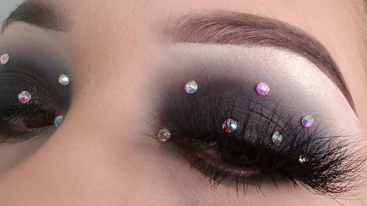 Jet Black Bling Makeup Tutorial/ Morphe 35B pallet