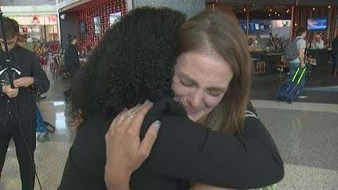 Mother gets surprise from flight attendant who helped her son during mid-flight meltdown