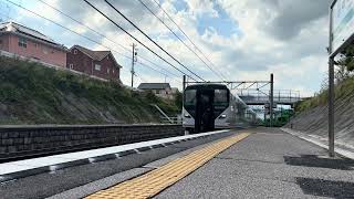 【E257系5000番台OM-92編成】特急あずさ82号（松本発新宿行）中央東線みどり湖駅通過