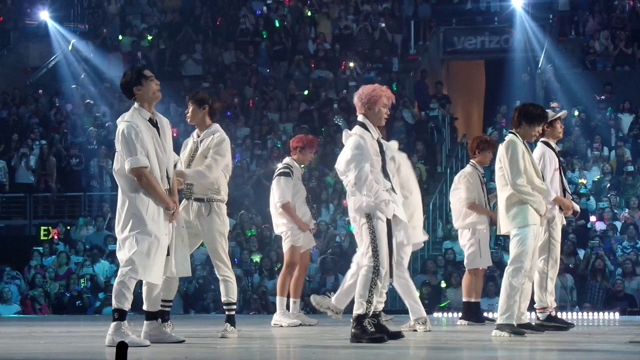 NCT 127 Cherry Bomb Kcon in LA 170820
