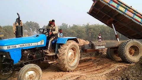 Sonalika DI-750 Amazing Soil unloading video । Digital unloading Facilities Of hydraulic tractor ।