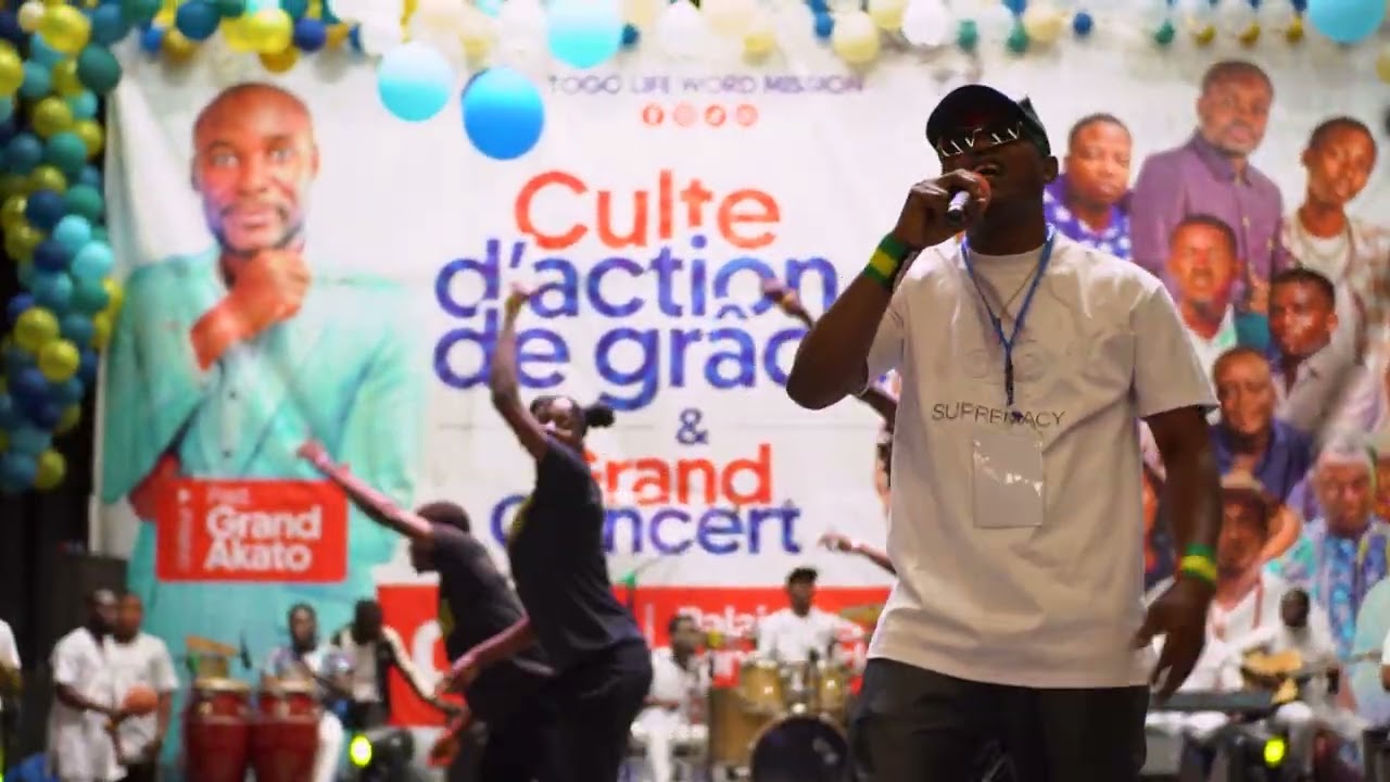 LÉOSAMA — Performance Live Incroyable au Palais des Congrès de Lomé (Togo Life Words Mission)