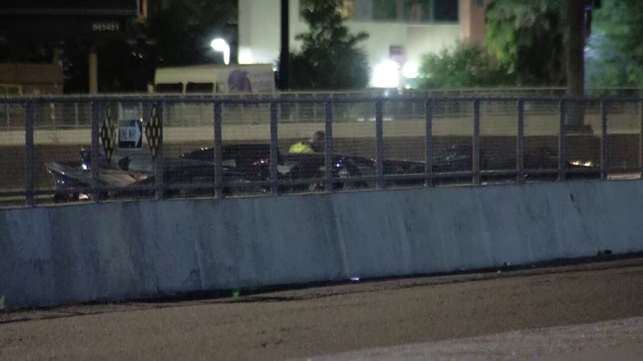 1 dead, 2 injured after crash on 1-17 in north Phoenix - YouTube