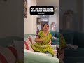 Mummy ki commentary = meri permanent background music