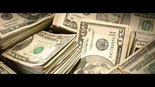 Waitress sues after cops seize $12,000 tip
