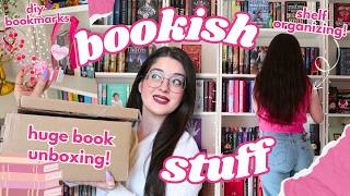 doing bookish things!! 📚❤️ book unboxing + haul, bookshelf reorganizing, bookmark DIY,  &amp; journaling