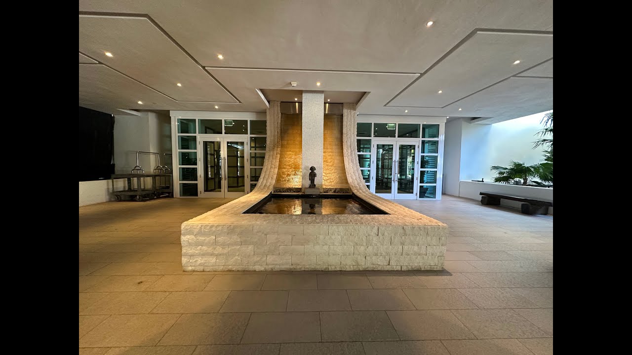 900 Brickell Key Blvd 