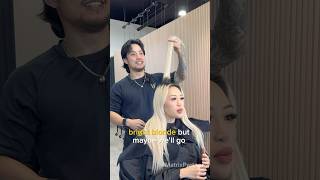 No patchy blondes over here 🙅‍♂️💁🏼‍♀️ loving the Tonal Control range from Matrix 💛