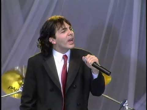 Cristian Castro  la primera vez en Colombia - #ShowDeLasEstrellas,  Año 1998.