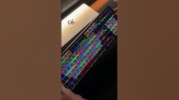 Keyboard with number pad that sounds cremmy #asmr Gamakay TK101