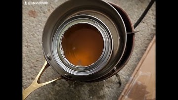 Making a waxed cloth shop apron!  #waxedcloth #selfreliance #homesteading #men #skills