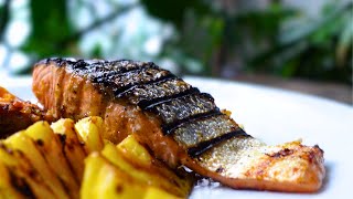 A Tropical Citrus Bliss: Grilled Salmon with Pineapple Recipe