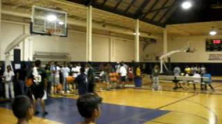 9 year old in a 3 point shooting contest