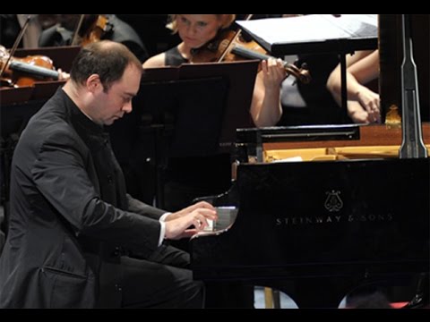 Alexander Melnikov - Mozart Piano Concerto no. 20, K. 466 - live 2005