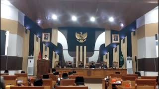 rapat paripurna di gedung DPRD kabupaten Pasuruan ke (2)rancangan peraturan daerah tentang anggaran 