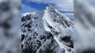 'No clues’ of missing mountaineers as crews land on B.C. peak