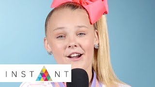 JoJo Siwa Adorably Responds To Fan Compliments And Comments | VidCon 2017 | INSTANT