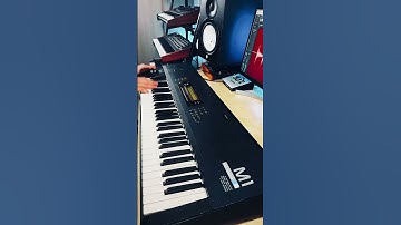 Was the Seinfeld theme really made on a Korg M1? 🤔 #seinfeld #korg #shorts