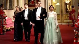 Wearing Hanbok for Buckingham Palace Banquet..and blackpink was there