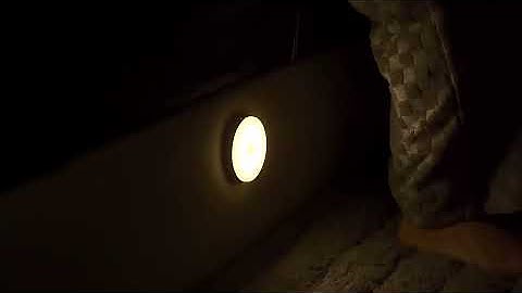 Luminária Led Sem Fio Sensor Presença Recarregável