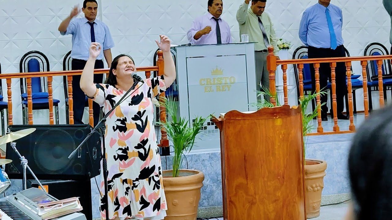 Si Tú Pruebas Todo y Todos te Fallan, Prueba a CRISTO // Medley de Coros 🔥 Ely Villán - I.E.P.C.E.R