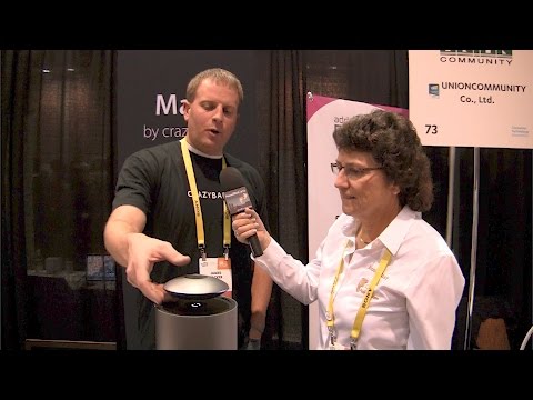 CES 2017: CrazyBaby Mars Levitating Speaker