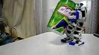 i-SOBOT, carry a CAN.
