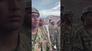 Soldados reciben el arma emblemática en Salta.