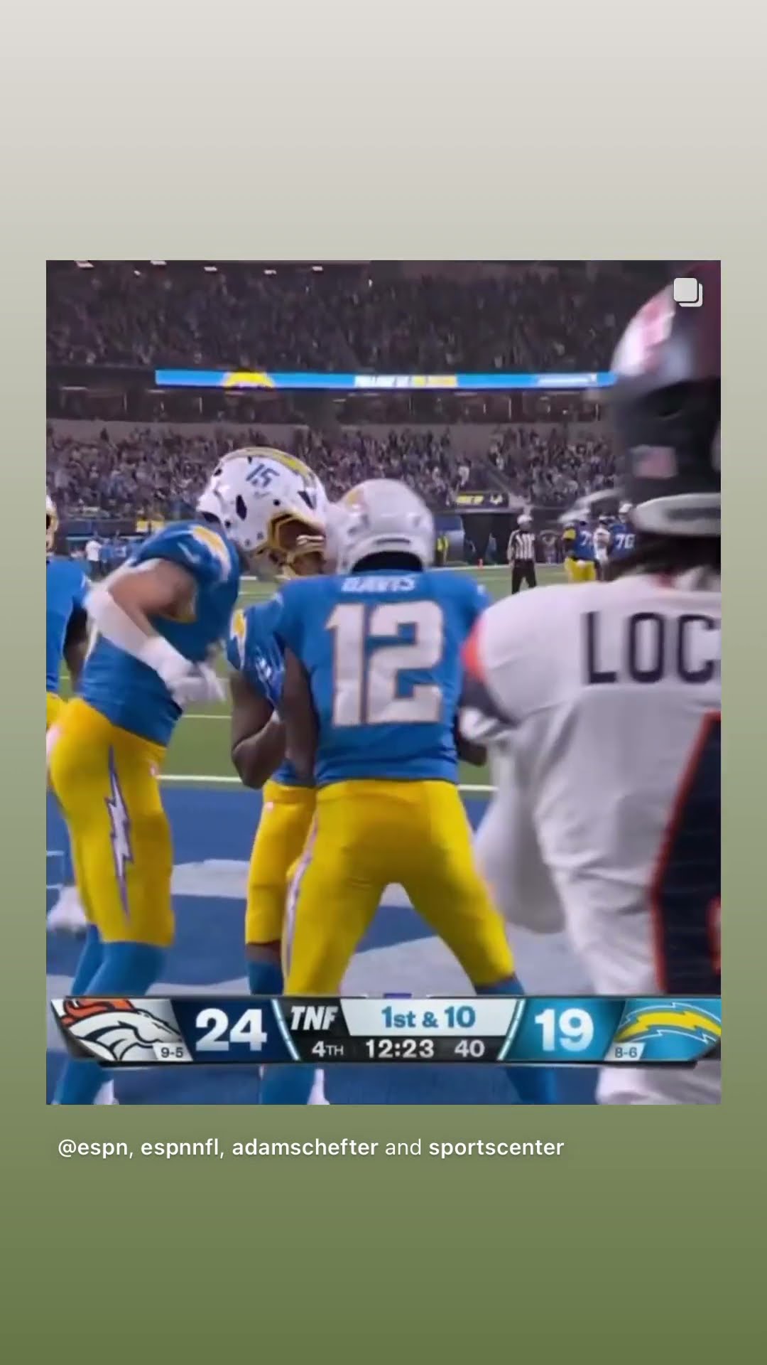 Herbert to Davis #hoodnews #chargers #justinherbert #dariusdavis #touchdown #football #broncos #omg