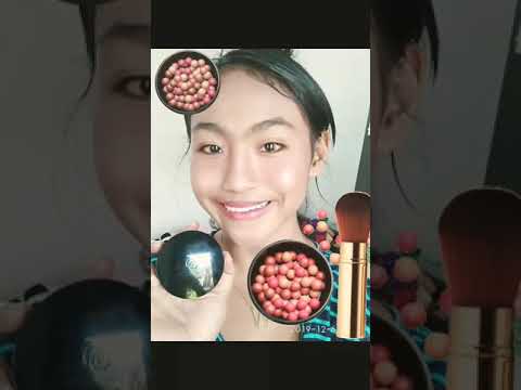 Hello guyzz...!! Giordani Gold bronzing pearls is one of the most favourite product of all Oriflame . 