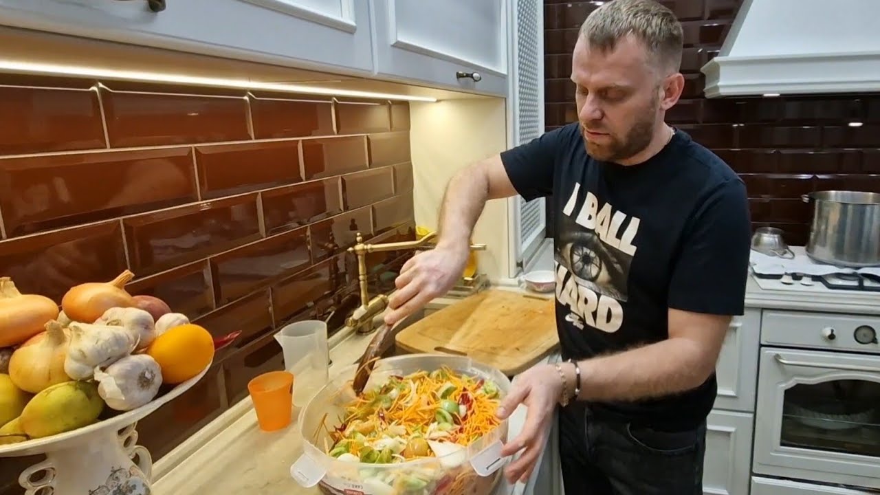 Зеленёные помидоры салат на зиму
