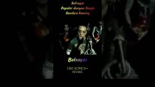 Download Lagu BETRAYER !!! BAND THARSH METAL YANG POPULER DENGAN SINGLE BENDERA KUNING MP3