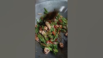 Thumbnail of memasak cumi buncis saus asam manis #jangkauanluas #cooking #reels #sorotan #masakanindonesia