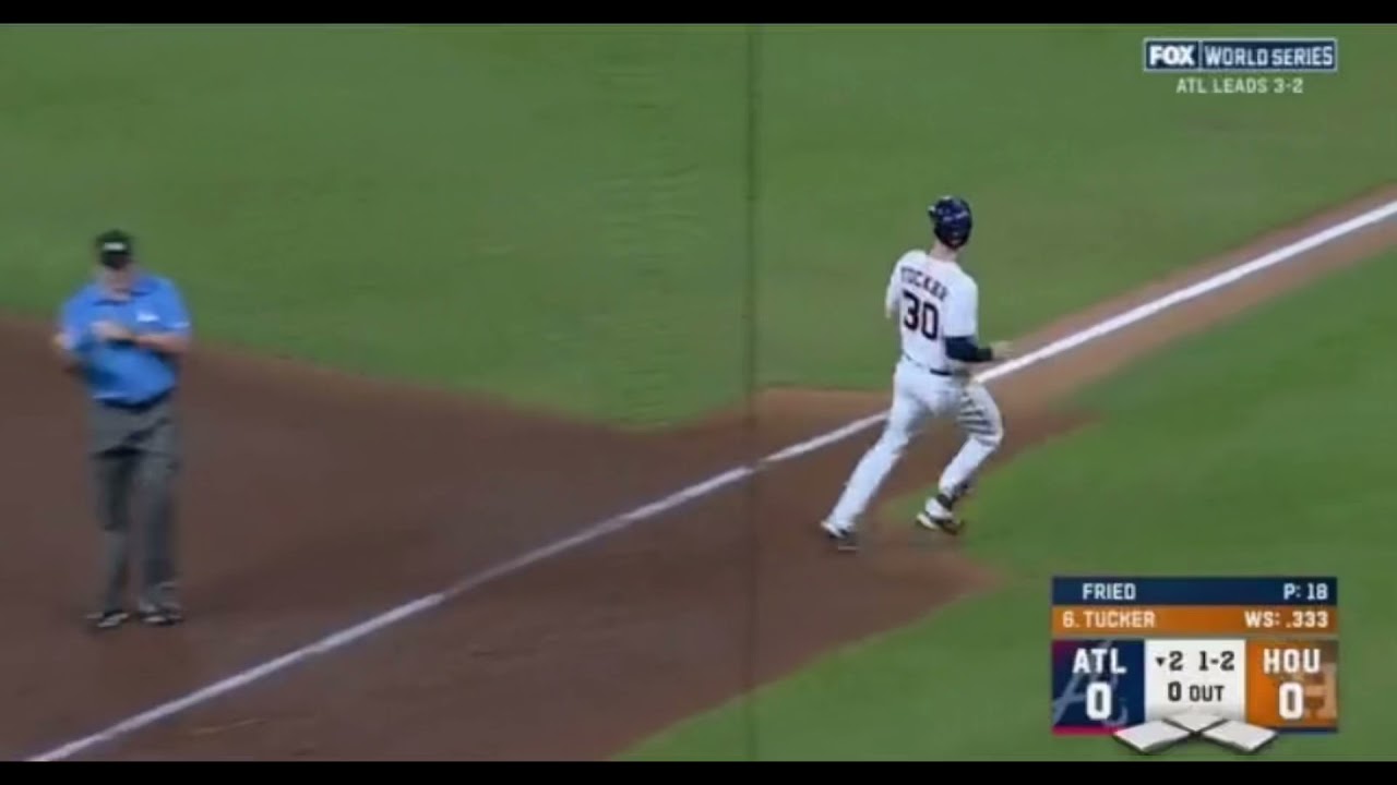 Dansby Swanson Amazing One handed Grab! World Series Game 6