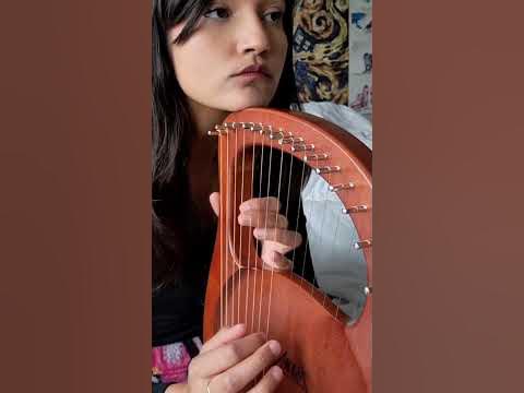 Lyre Harp: still no idea how to hold it - YouTube