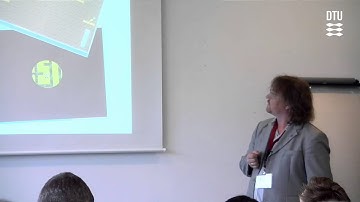 An introductory course for software engineers