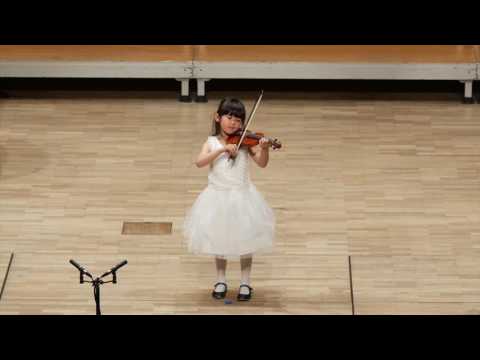 Little violinist plays