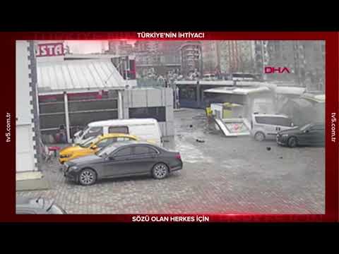 Alibeyköy'de İETT otobüsü ile tramvay çarpıştığı kaza kamerada